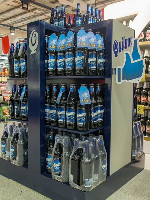 Isla exhibidora para Quilmes