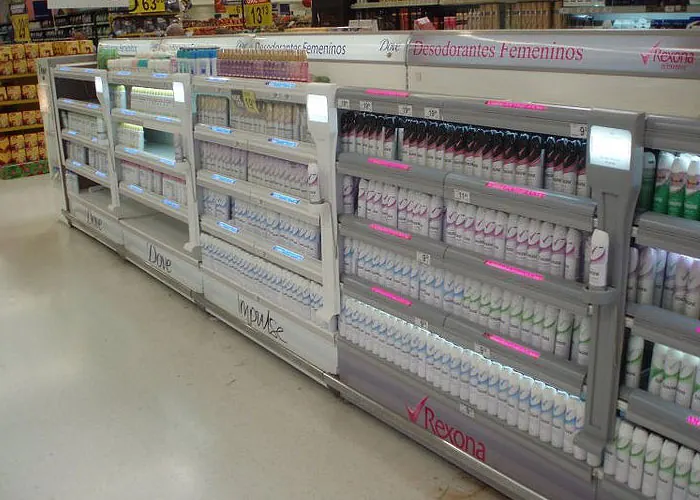 Revestimiento de góndola para Rexona