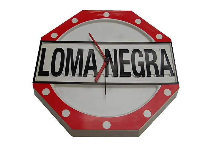 Reloj promocional para Loma Negra